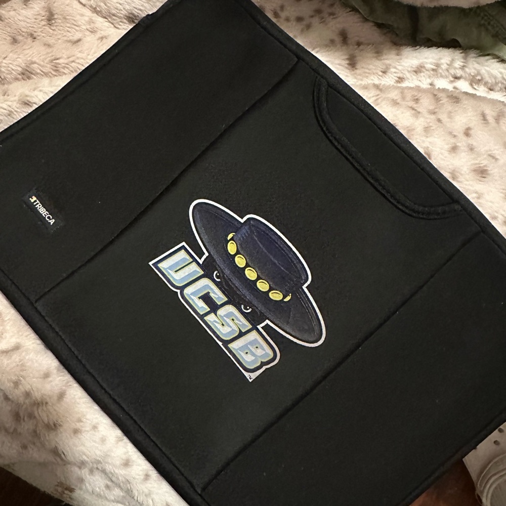 Black Men’s Bag with UCSB Logo